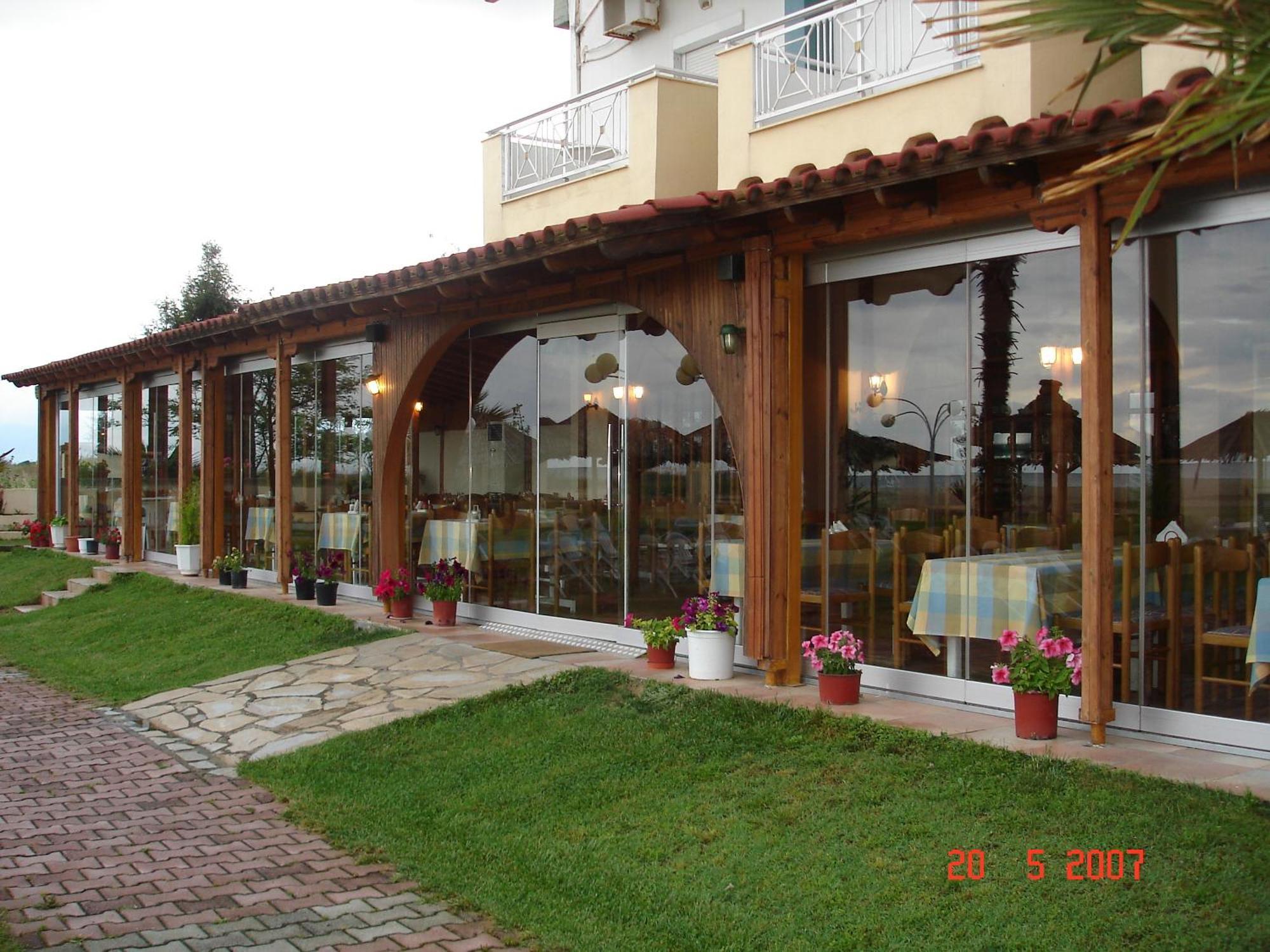 Lidra Hotel Korinósz Kültér fotó