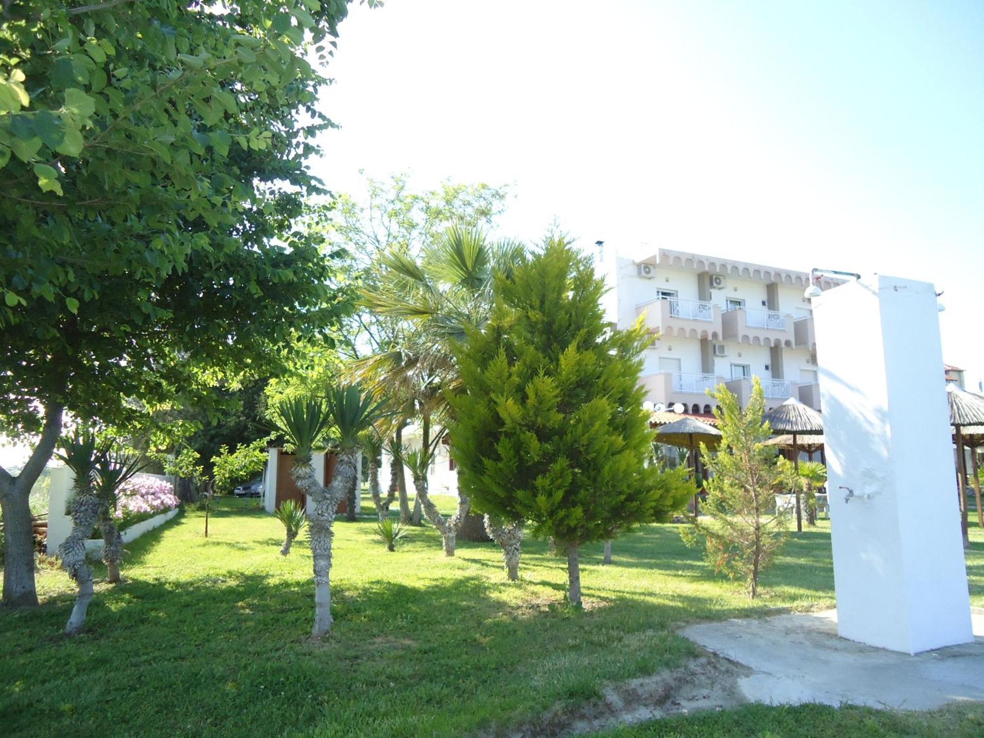 Lidra Hotel Korinósz Kültér fotó