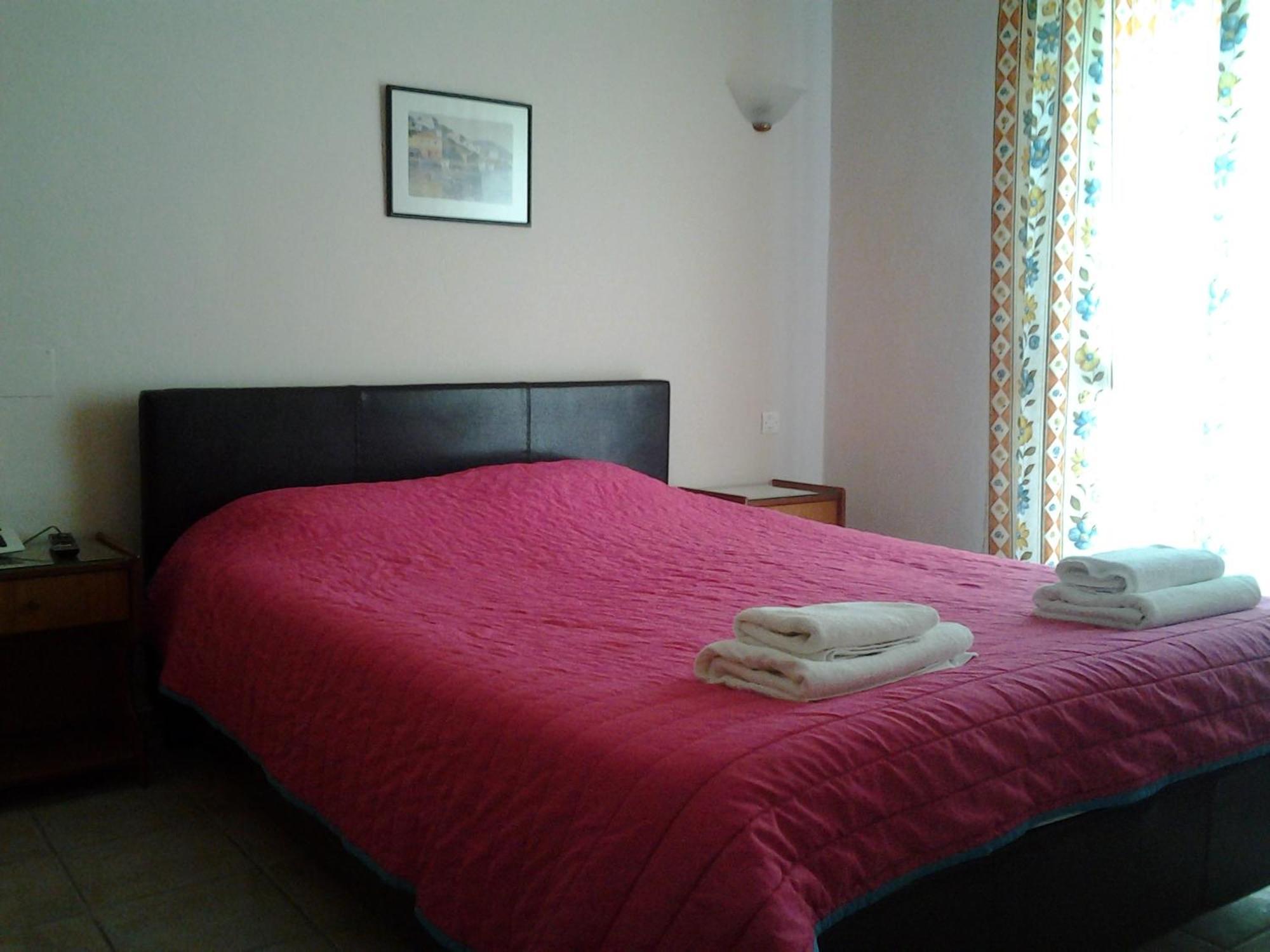 Lidra Hotel Korinósz Szoba fotó