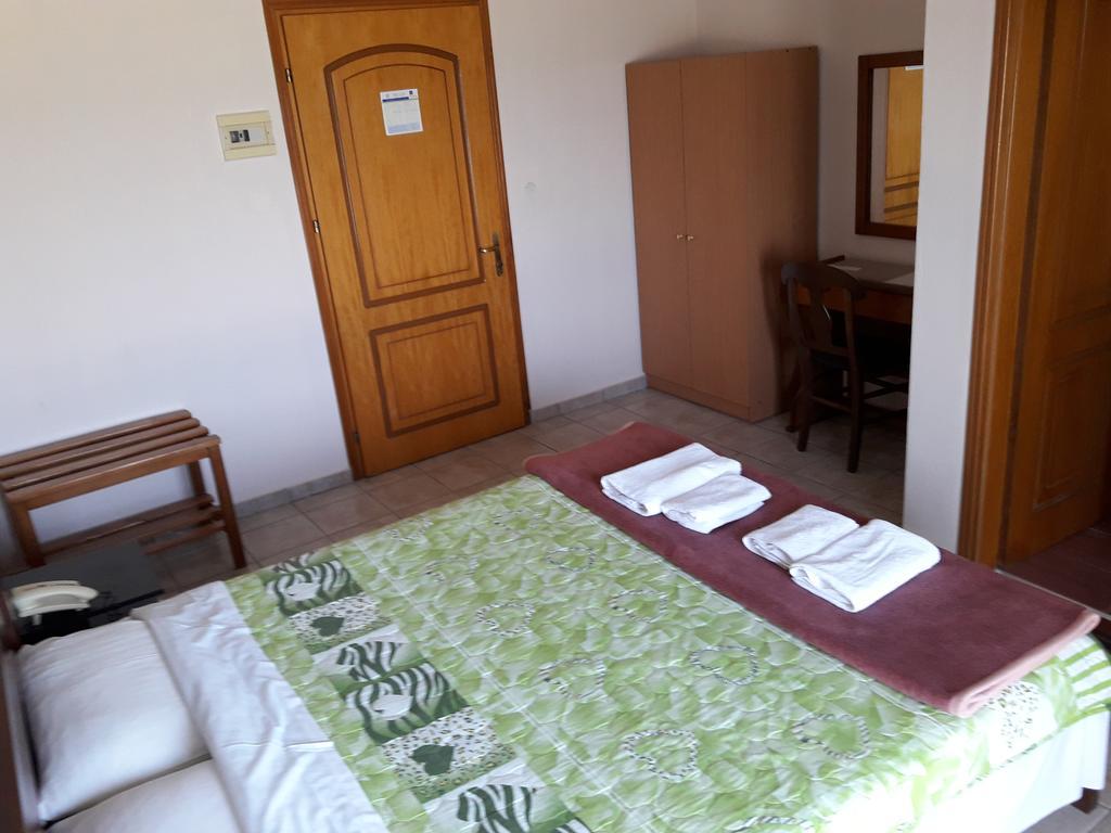 Lidra Hotel Korinósz Kültér fotó